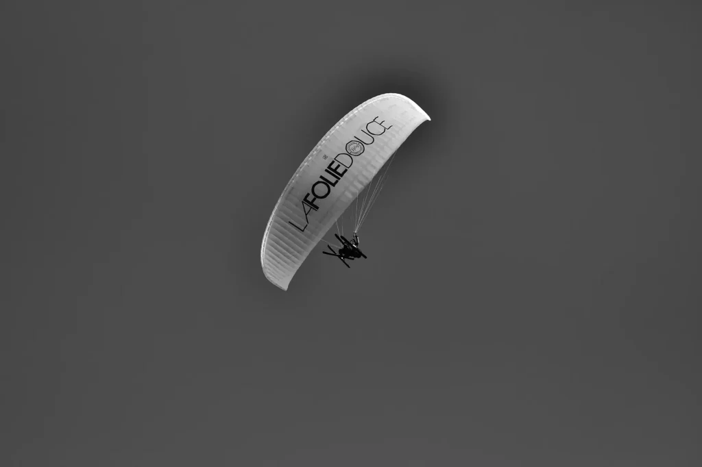 parapente en ski La Folie Douce