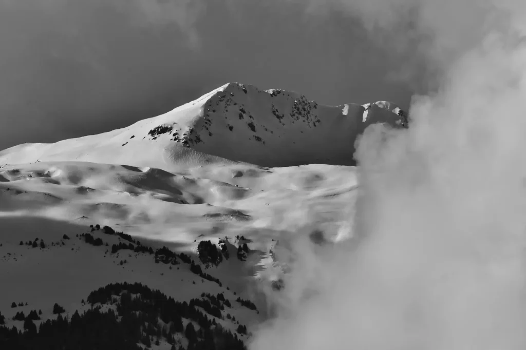 Montagne enneigée